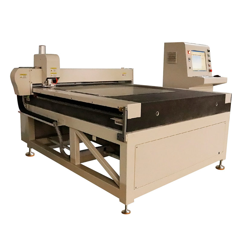 玻璃切割机生产中造成玻璃划伤的因素